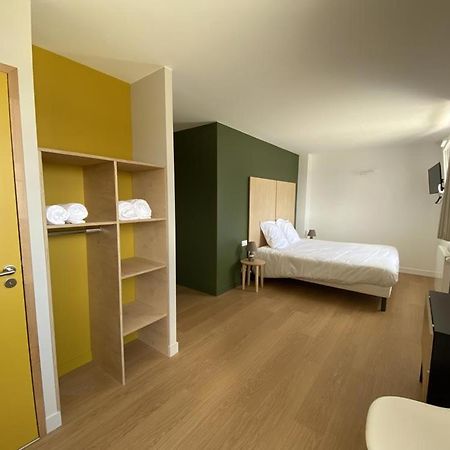 Chez Mamita Hotell Landivisiau Exteriör bild